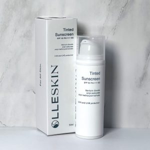 TINTED SUNSCREEN FRONT